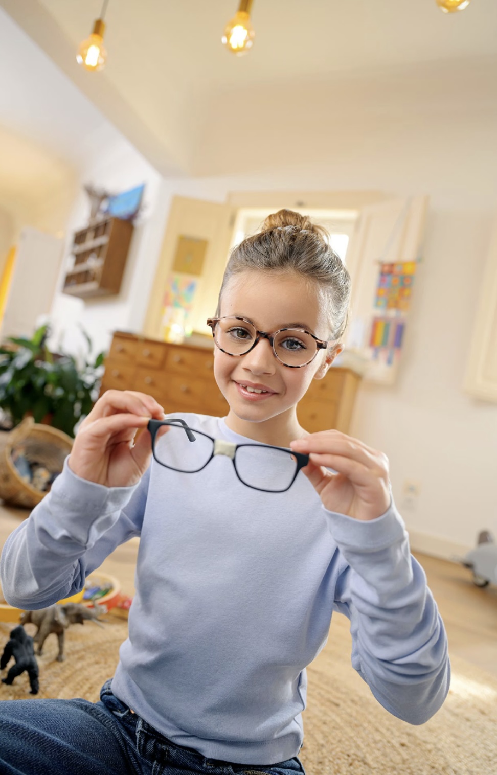 Lunettes pour enfants : comment choisir une monture confortable et résistante ?