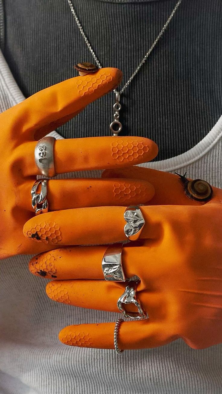 Pourquoi les bijoux en argent sont le meilleur choix pour un style durable et authentique?